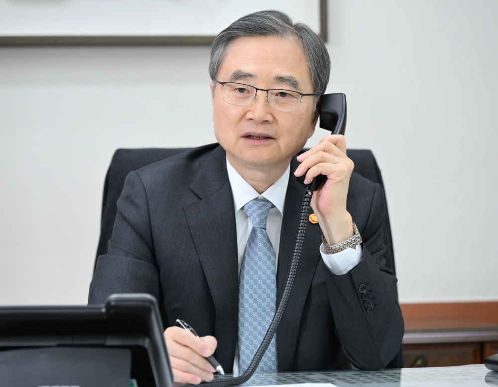 한일 외교장관 통화(4.2.)